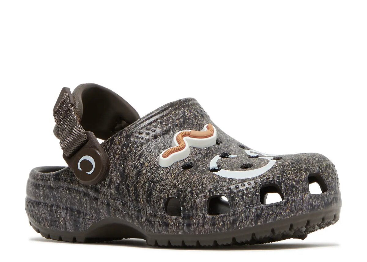 Anwar Carrots x Zuecos Kids «Soil – Espresso» Anwar Carrots x Zuecos Kids «Soil – Espresso»