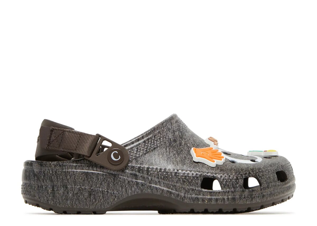 Anwar Carrots x Zuecos «Soil – Espresso» Anwar Carrots x Zuecos «Soil – Espresso»