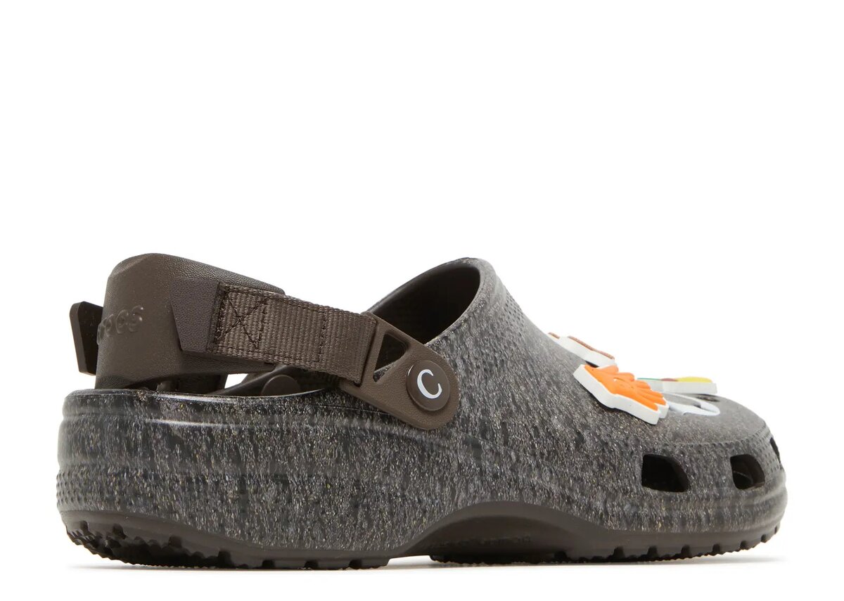 Anwar Carrots x Zuecos «Soil – Espresso» Anwar Carrots x Zuecos «Soil – Espresso»