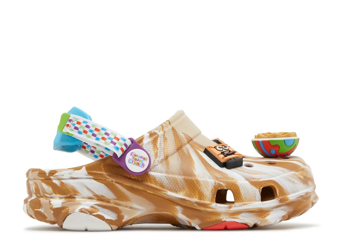 Cinnamon Toast Crunch x Classic All-Terrain Clog para niños pequeños Cinnamon Toast Crunch x Classic All-Terrain Clog para niños pequeños