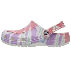 Classic Clog de Crocs, de tacón plano, deportivo y colorido, en azul