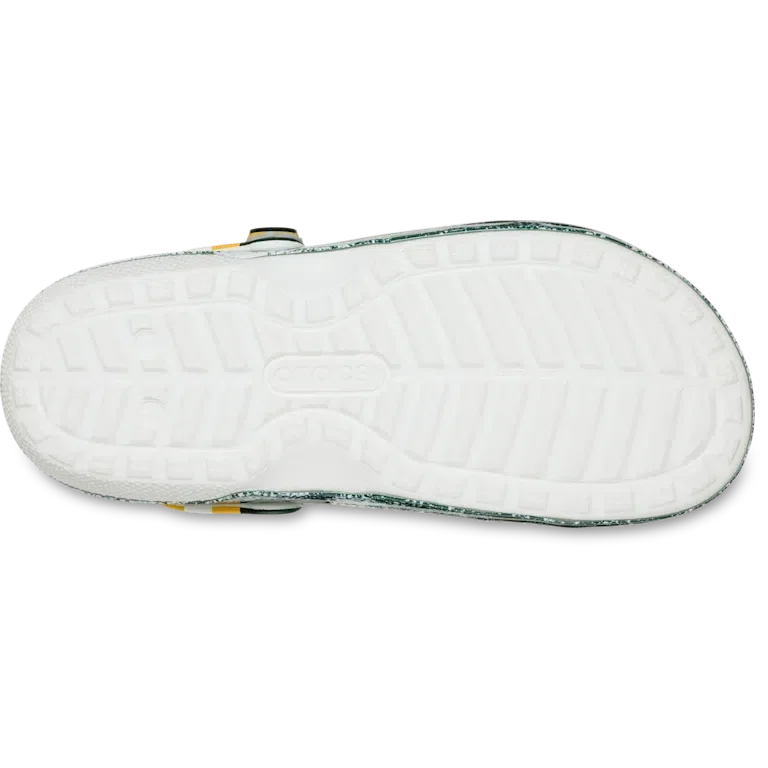 Classic Lined Clog for the Green Bay Packers of the NFL Classic Lined Clog for the Green Bay Packers of the NFL