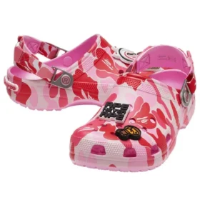Crocs x A Bathing Ape: zueco «Carnation»
