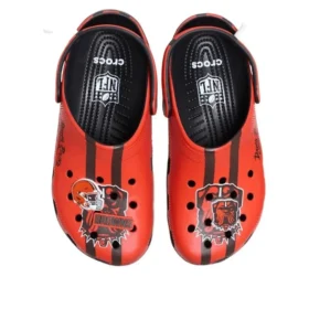 Crocs x NFL 26 Classic Clog Cleveland Browns «Red»