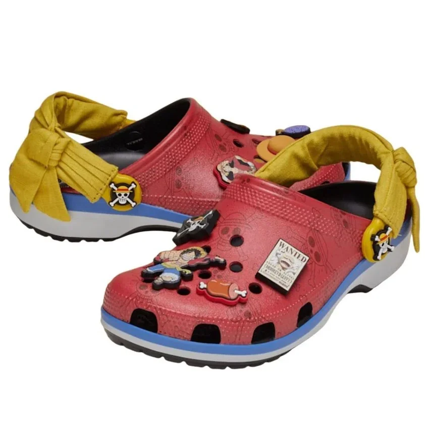 Crocs x One Piece Classic Clog «Luffy» Crocs x One Piece Classic Clog «Luffy»
