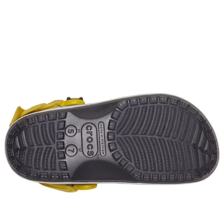 Crocs x One Piece Classic Clog «Luffy» Crocs x One Piece Classic Clog «Luffy»