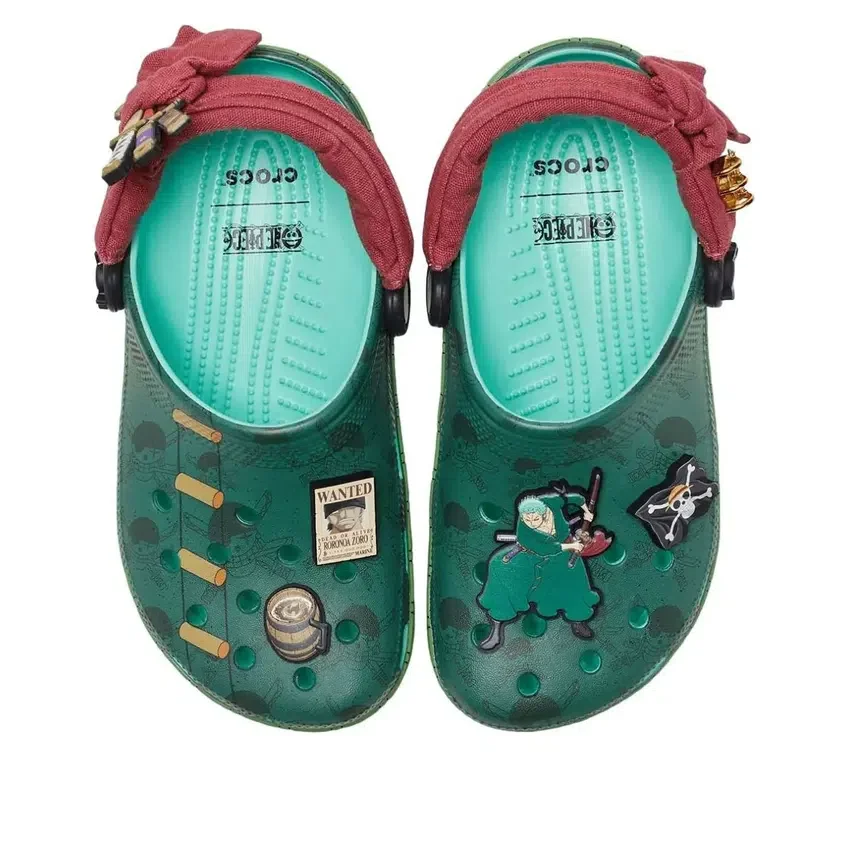 Crocs x One Piece Classic Clog «Zoro» Crocs x One Piece Classic Clog «Zoro»