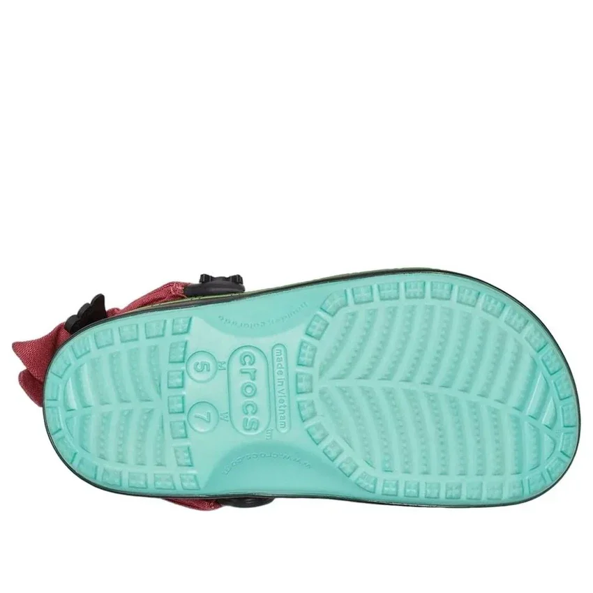 Crocs x One Piece Classic Clog «Zoro» Crocs x One Piece Classic Clog «Zoro»