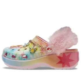 Crocs x Pokémon: Classic Clog de plataforma «Eevee»