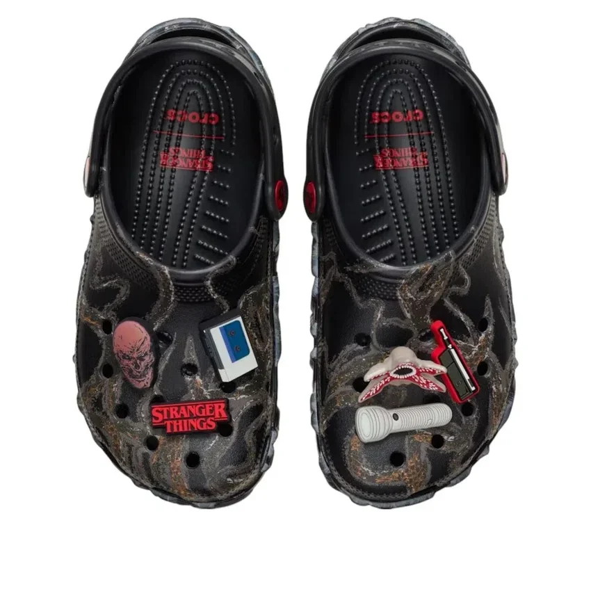 Crocs x Stranger Things Classic Clog «The Upside Down» Crocs x Stranger Things Classic Clog «The Upside Down»