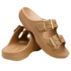 Sandalia Saturday con hebilla metalizada «Sepia»