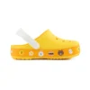 Sandalias Crocs de playa pequeñas amarillas
