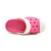Sandalias deportivas rosas de tacón bajo para exterior de Crocs, talla pequeña