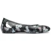 Sandalias Larua con estampado, negras