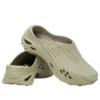 Zueco Echo Clog «Moth»